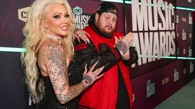 VIDEO: Jelly Roll gets new tattoo in honor of his wife Bunnie XO